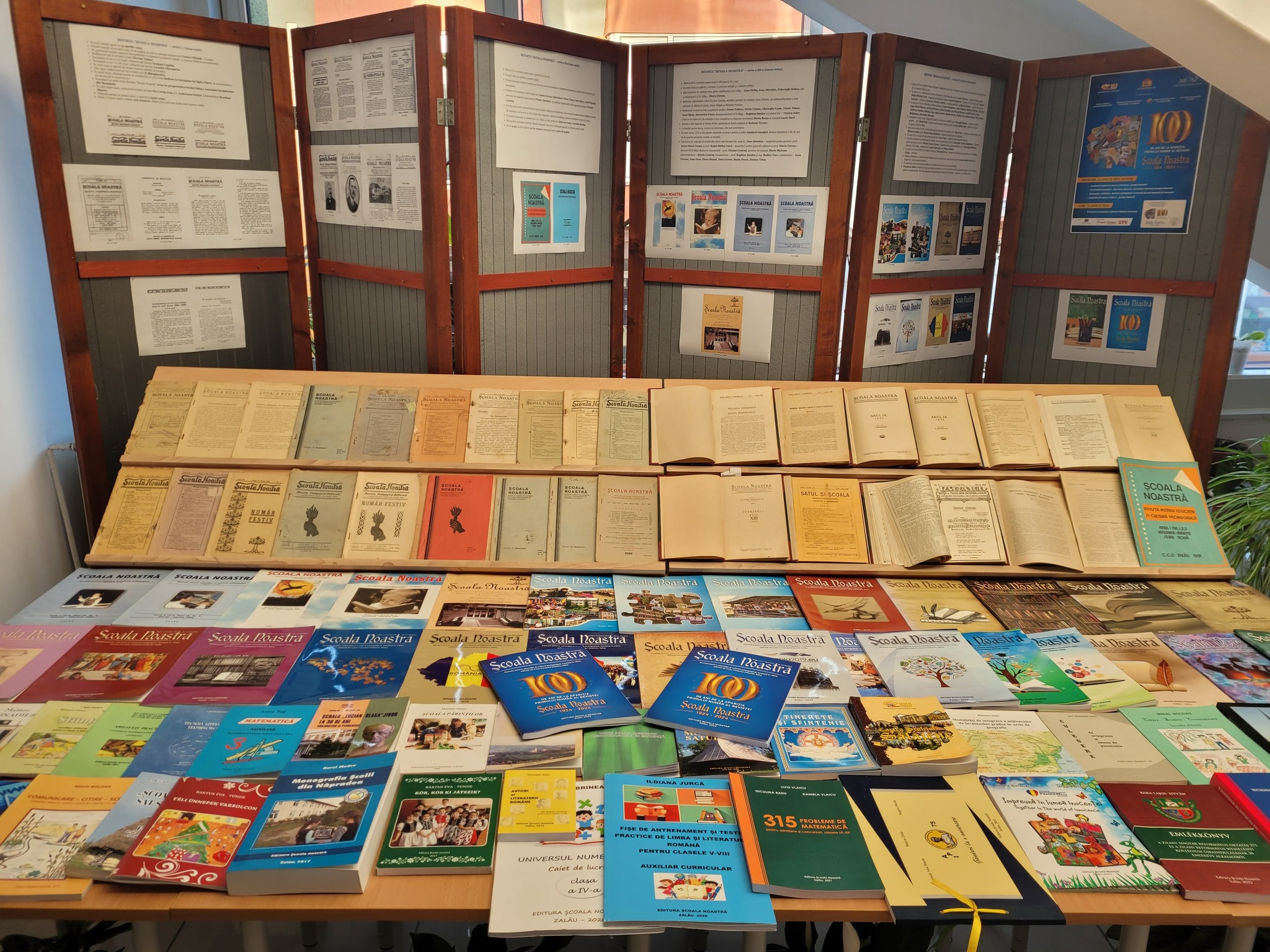 Expoziție dedicată revistei și editurii Școala Noastră