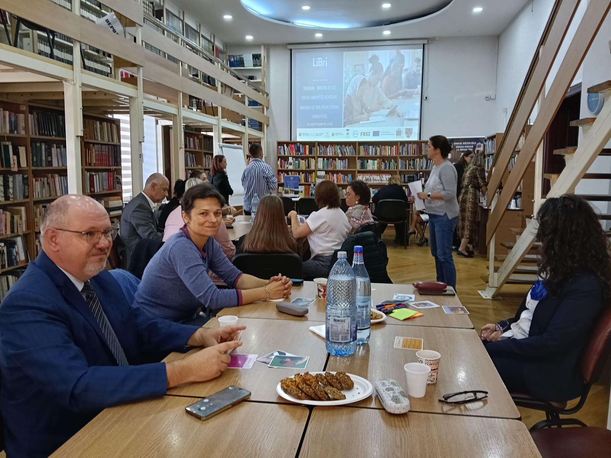 Maraton de idei pentru comunități primitoare la Biblioteca Județeană